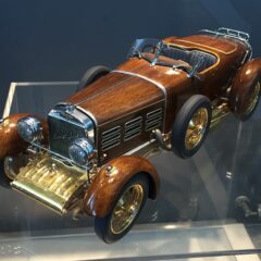 木のくるま〜実在した木のくるま