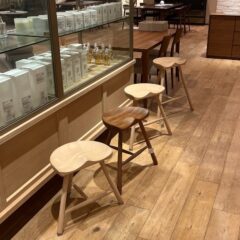 素敵なダイニングチェア5　〜　シューメーカースツール