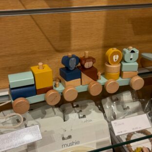 アニマルトレイン　〜ACTUSみなとみらい で見つけたかわいい木のおもちゃ1